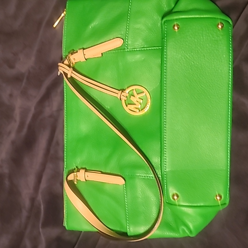 Michael Kora palm jet set item